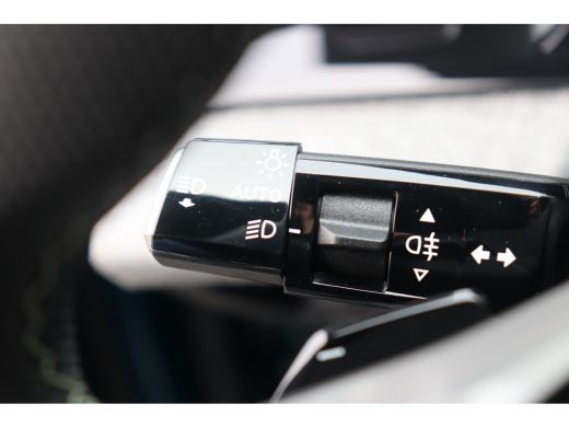 Peugeot 3008 1.2 HYBRID 145PK GT AUTOMAAT / NAVI / LEDER / CLIMA / LED / PDC / 19" LMV / CAMERA / WINTERPAKKET... ActivLease financial lease