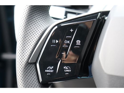 Peugeot 3008 1.2 HYBRID 145PK GT AUTOMAAT / NAVI / LEDER / CLIMA / LED / PDC / 19" LMV / CAMERA / WINTERPAKKET... ActivLease financial lease