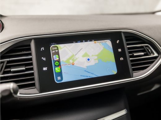 Peugeot 308 SW 1.2 PureTech Sport (PANORAMADAK, APPLE CARPLAY, GROOT NAVI, 360 CAMERA, SPORTSTOELEN, GETINT G... ActivLease financial lease