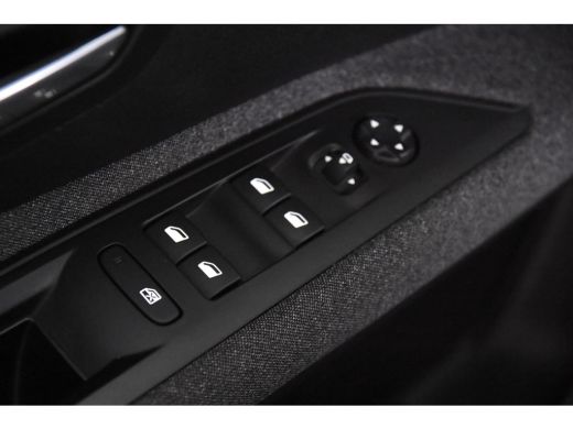 Peugeot 5008 Active Pack Automaat *1ste Eigenaar*7-Zits*Trekhaak* ActivLease financial lease