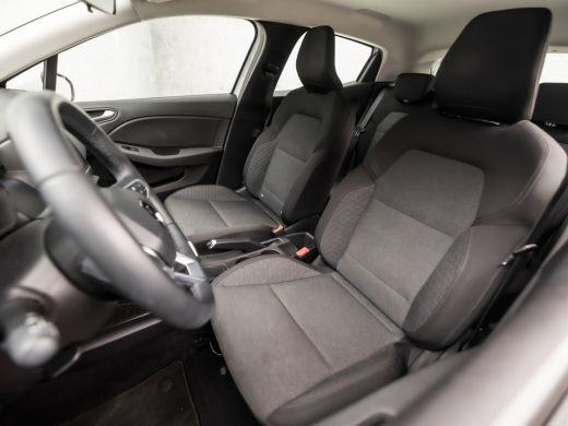 Renault Clio 1.6 E-Tech Hybrid 140 Sport 141Pk Automaat (APPLE CARPLAY, DIGITAL COCKPIT, GROOT NAVI, CAMERA, G... ActivLease financial lease