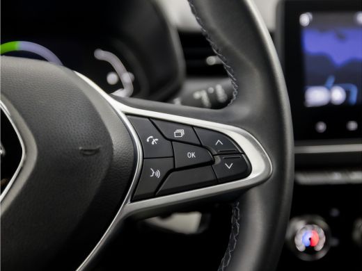 Renault Clio 1.6 E-Tech Hybrid 140 Sport 141Pk Automaat (APPLE CARPLAY, DIGITAL COCKPIT, GROOT NAVI, CAMERA, G... ActivLease financial lease