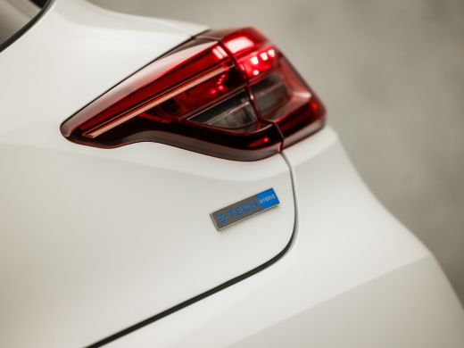 Renault Clio 1.6 E-Tech Hybrid 140 Sport 141Pk Automaat (APPLE CARPLAY, DIGITAL COCKPIT, GROOT NAVI, CAMERA, G... ActivLease financial lease