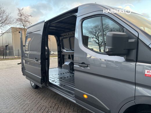 Renault Master Red Edition Carplay, Trekhaak, Sensoren rondom, Camera, Nieuw en BPM vrij! ActivLease financial lease