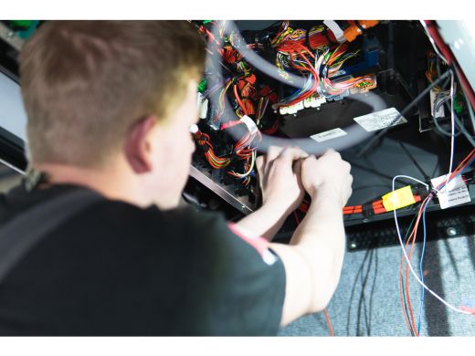 Renault Trafic 2.0 dCi 150 T29 L2H1 DC Work Edition ActivLease financial lease