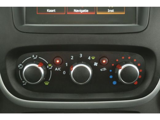 Renault Trafic 2.0 dCi T29 L2H1 | DC | Airco | Cruise | Trekh. | Navi | Parkeersens. | Imperiaal ActivLease financial lease