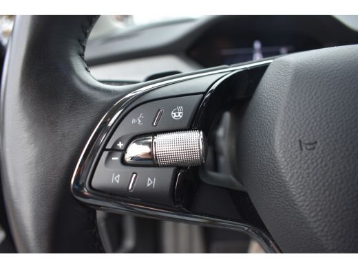 Skoda Enyaq iV 60 Business Edition TREKHAAK | CRUISE CONTROL | APP CONNECT | LED ActivLease financial lease