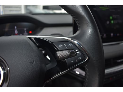 Skoda Enyaq iV 60 Business Edition TREKHAAK | CRUISE CONTROL | APP CONNECT | LED ActivLease financial lease