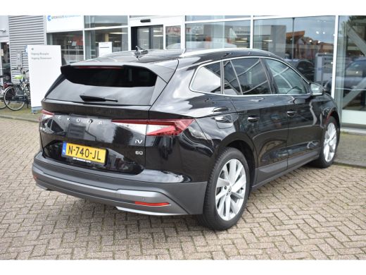 Skoda Enyaq iV 60 Business Edition TREKHAAK | CRUISE CONTROL | APP CONNECT | LED ActivLease financial lease