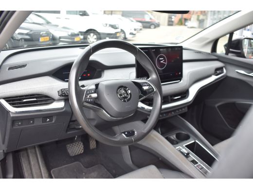 Skoda Enyaq iV 60 Business Edition TREKHAAK | CRUISE CONTROL | APP CONNECT | LED ActivLease financial lease