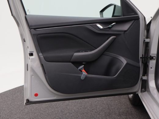 Skoda Kamiq 1.0 TSi 115 Pk Sport Business | LED | Cruise Control | Privacy Glass | Bluetooth | Sensoren Achte... ActivLease financial lease