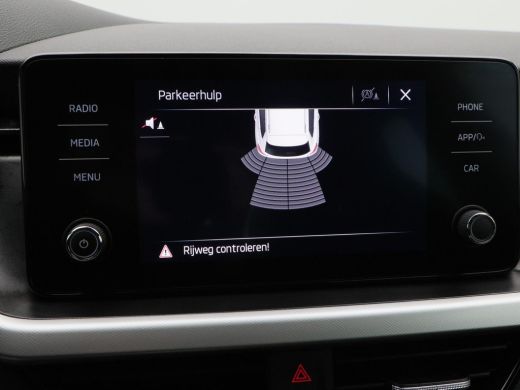 Skoda Kamiq 1.0 TSi 115 Pk Sport Business | LED | Cruise Control | Privacy Glass | Bluetooth | Sensoren Achte... ActivLease financial lease