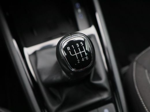 Skoda Kamiq 1.0 TSi 115 Pk Sport Business | LED | Cruise Control | Privacy Glass | Bluetooth | Sensoren Achte... ActivLease financial lease