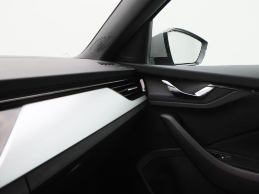 Skoda Kamiq 1.0 TSi 115 Pk Sport Business | LED | Cruise Control | Privacy Glass | Bluetooth | Sensoren Achte... ActivLease financial lease