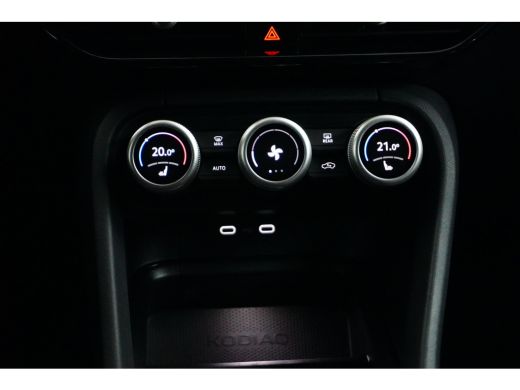 Skoda Kodiaq 1.5 TSI 7P DSG-7 150PK APP. CONNECT | INKLAP. TREKHAAK | CRUISE | DAB | LED ActivLease financial lease
