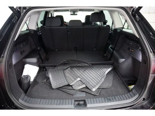 Skoda Kodiaq 1.5 TSI 7P DSG-7 150PK APP. CONNECT | INKLAP. TREKHAAK | CRUISE | DAB | LED ActivLease financial lease