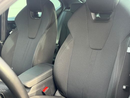 Skoda Octavia Sportline iV 204PK PHEV | Head-up display | Stoelverwarming voor en achter | ACC | Achteruitrijca... ActivLease financial lease