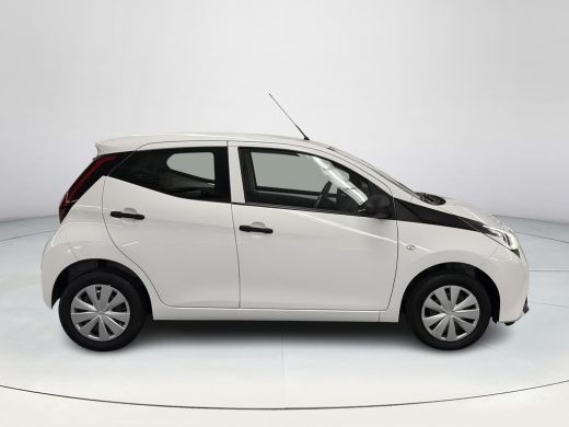 Toyota Aygo 1.0 VVT-i x-fun ActivLease financial lease