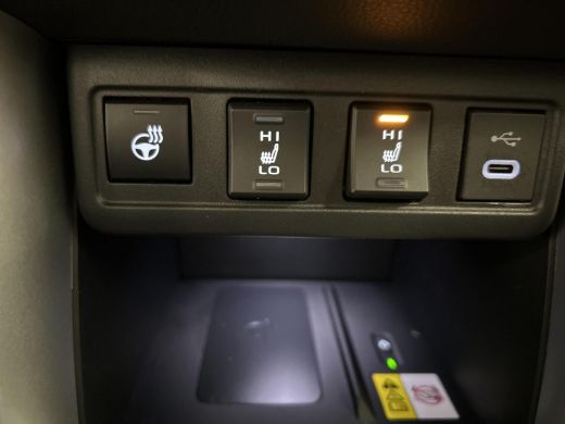 Toyota Corolla Cross Hybrid 140 Style ActivLease financial lease