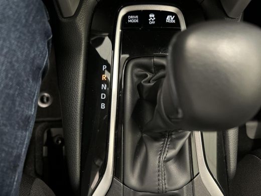 Toyota Corolla Cross Hybrid 140 Style ActivLease financial lease