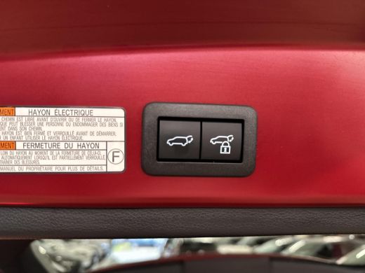 Toyota Corolla Cross Hybrid 140 Style Premium Pack | 06-10141018 Voor meer informatie ActivLease financial lease