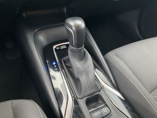 Toyota Corolla Touring Sports 1.8 Hybrid Dynamic Automaat Navi Adap.Cruise Carplay Camera NL-Auto! ActivLease financial lease