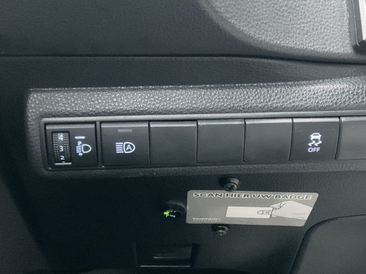 Toyota Corolla Touring Sports 1.8 Hybrid Dynamic Automaat Navi Adap.Cruise Carplay Camera NL-Auto! ActivLease financial lease