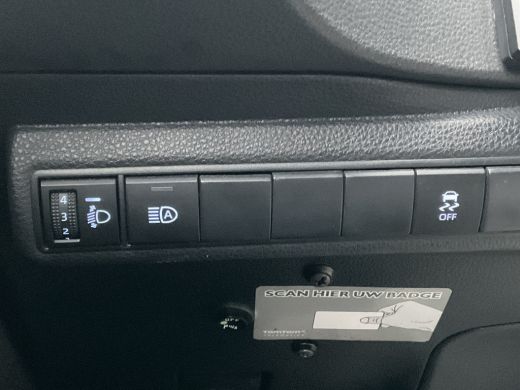 Toyota Corolla Touring Sports 1.8 Hybrid Dynamic Automaat Navi Adap.Cruise Carplay Camera NL-Auto! ActivLease financial lease