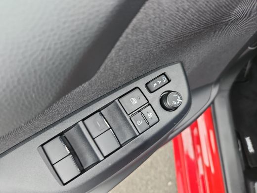 Toyota Yaris 1.5 Hybrid 130 Executive ActivLease financial lease