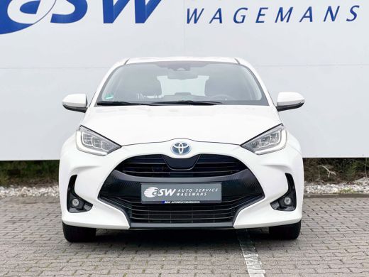 Toyota Yaris 1.5 Hybrid Dynamic | Trekhaak | LED | ACC | Stoelverwarming | Camera ActivLease financial lease
