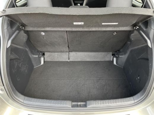 Toyota Yaris 1.5 Hybrid Executive ActivLease financial lease