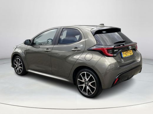 Toyota Yaris 1.5 Hybrid Executive ActivLease financial lease