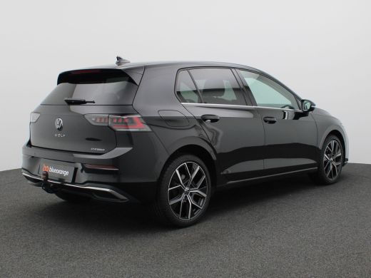 Volkswagen Golf 1.5 eHybrid Style Edition 204PK DSG Trekhaak, Head-Up Display, ErgoActive Stoel, Achteruitrijcame... ActivLease financial lease