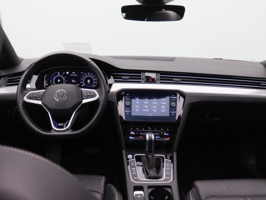 Volkswagen Passat Variant 1.4 TSI PHEV GTE Business 218PK DSG Pano-Schuifdak, Trekhaak, Achteruitrijcamera, Keyless... ActivLease financial lease