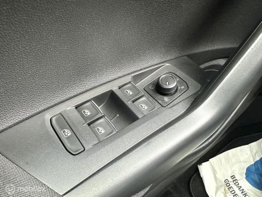 Volkswagen Polo 1.0 TSI HIGHLINE DSG AUTOMAAT PANORAMADAK CARPLAY ACHTERUITRIJCAMERA LED VERLICHTING MOOIE AUTO!! ActivLease financial lease