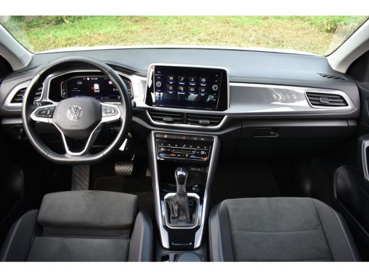 Volkswagen T-Roc 1.5 TSI DSG 150PK STYLE VIRTUAL/TREKHAAK/IQ-LIGHT ActivLease financial lease