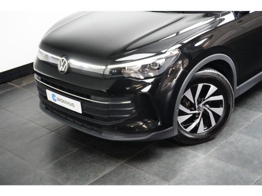 Volkswagen Tiguan 1.5 TSI DSG-7 150PK CRUISE. CONTROL | APP. CONNECT | CAMERA. ACHTER \ DAB | LED ActivLease financial lease