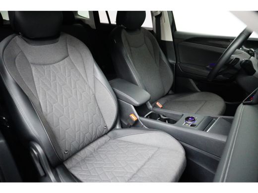 Volkswagen Tiguan 1.5 TSI DSG-7 150PK CRUISE. CONTROL | APP. CONNECT | CAMERA. ACHTER \ DAB | LED ActivLease financial lease