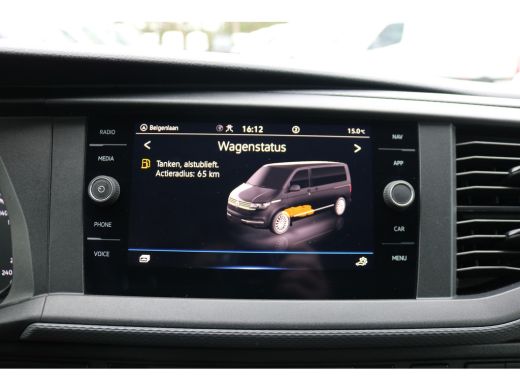 Volkswagen Transporter 2.0 TDI L1 H1 110pk Airco Navigatie Trekhaak ActivLease financial lease