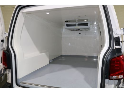 Volkswagen Transporter 2.0 TDI L2 H1 Koelwagen 0 Graden ActivLease financial lease