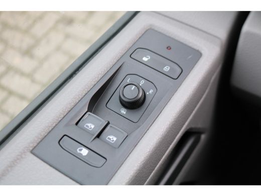 Volkswagen Transporter 2.0 TDI L2 H1 Koelwagen 0 Graden ActivLease financial lease