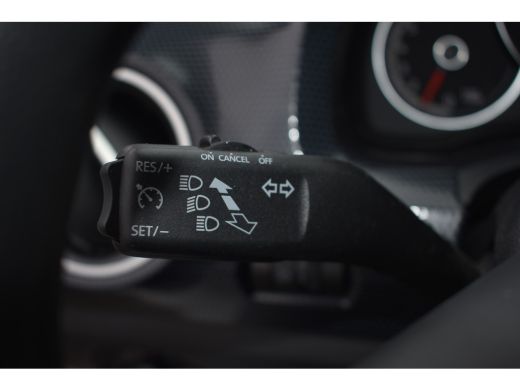 Volkswagen up! 1.0 MPI 65PK | PARKEERSENSOREN | CAMERA | AIRCO | DAB+ | LED | GARANTIE T/M 6/11/2027 ActivLease financial lease