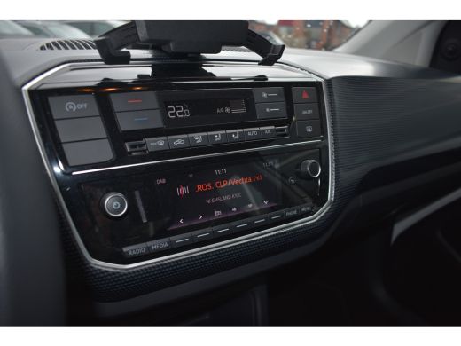 Volkswagen up! 1.0 MPI 65PK | PARKEERSENSOREN | CAMERA | AIRCO | DAB+ | LED | GARANTIE T/M 6/11/2027 ActivLease financial lease