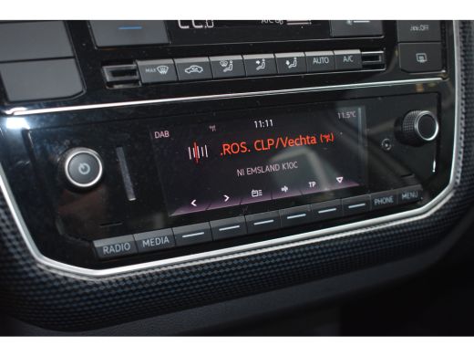 Volkswagen up! 1.0 MPI 65PK | PARKEERSENSOREN | CAMERA | AIRCO | DAB+ | LED | GARANTIE T/M 6/11/2027 ActivLease financial lease