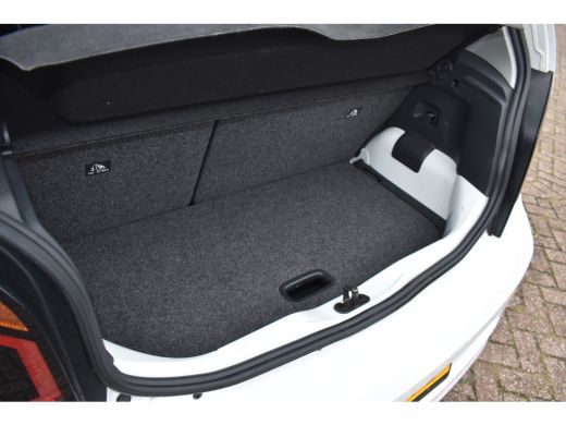 Volkswagen up! 1.0 MPI 65PK | PARKEERSENSOREN | CAMERA | AIRCO | DAB+ | LED | GARANTIE T/M 6/11/2027 ActivLease financial lease