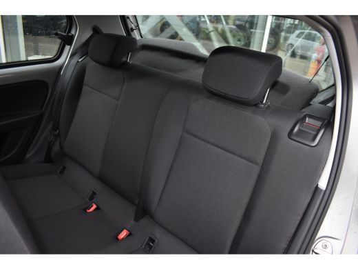 Volkswagen up! 1.0 MPI 65PK | AIRCO | DAB | LED | FABRIEKSGARANTIE T/M 6/11/2027 ActivLease financial lease