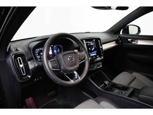 Volvo  XC40 1.5 T4 Recharge Inscription Expression | Elektrische achterklep | Keyless Entry / Start | PDC V+A... ActivLease financial lease