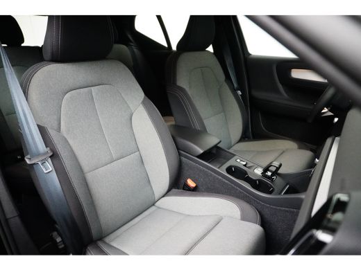 Volvo  XC40 1.5 T4 Recharge Inscription Expression | Elektrische achterklep | Keyless Entry / Start | PDC V+A... ActivLease financial lease
