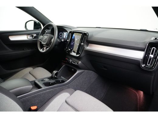 Volvo  XC40 1.5 T4 Recharge Inscription Expression | Elektrische achterklep | Keyless Entry / Start | PDC V+A... ActivLease financial lease