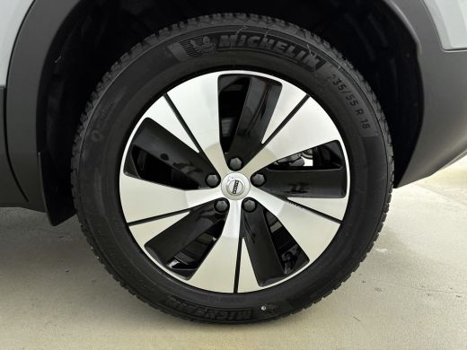 Volvo  XC40 1.5 T4 Recharge Plus Dark | Voorruit verwarming | Trekhaak | PDC + 360 Camera | Adaptive Cruiscon... ActivLease financial lease